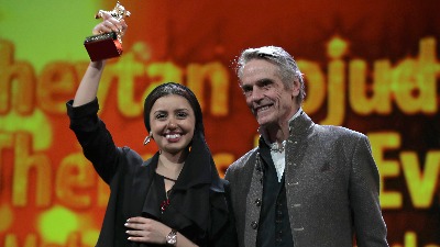 Zlatni medved Berlinala iranskom filmu "Nema zla"